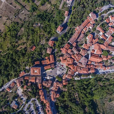 Amazing In Labin With Kitchen Apartment *