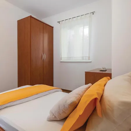 Amazing In Labin With Kitchen Apartment