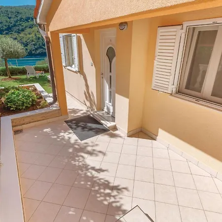 Amazing In Labin With Kitchen Apartment