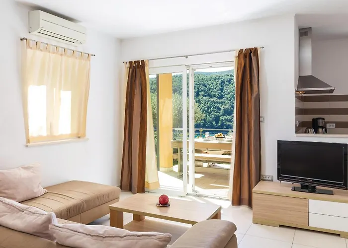 Duga Luka Apartment *